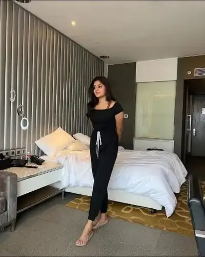 Call Girls Service in Handia